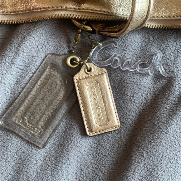 Coach Gold Shoulder Bag - Picture 3 of 8